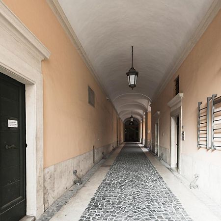 Apartmán Charming Penthouse In Piazza Venezia With Terrace Řím Exteriér fotografie